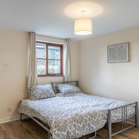 Modern Studio Flat In Wellington, Telford Wellington  Exteriör bild