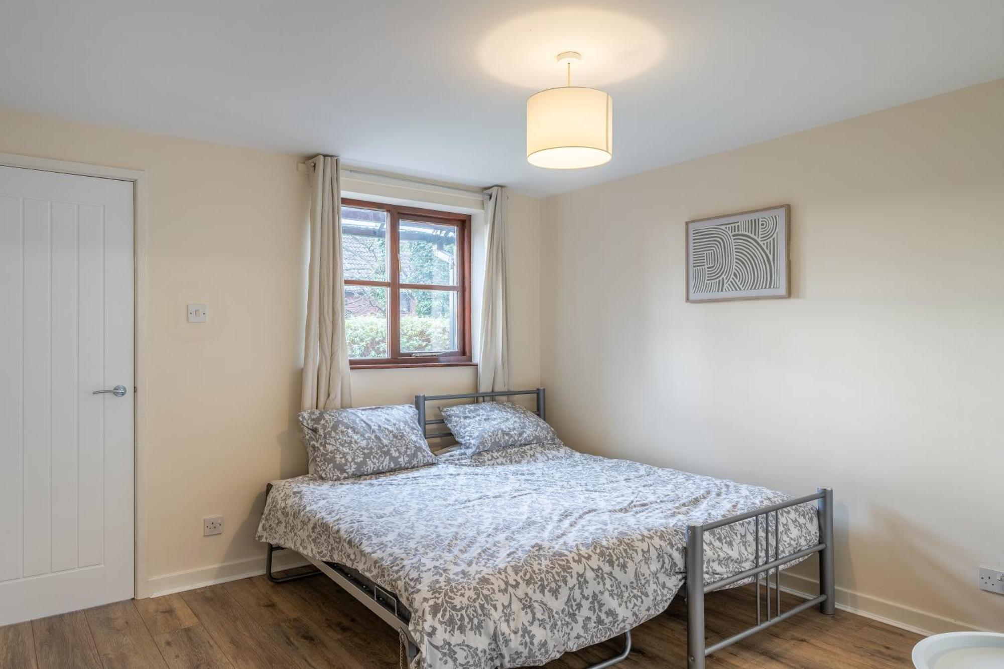 Modern Studio Flat In Wellington, Telford Wellington  Exteriör bild