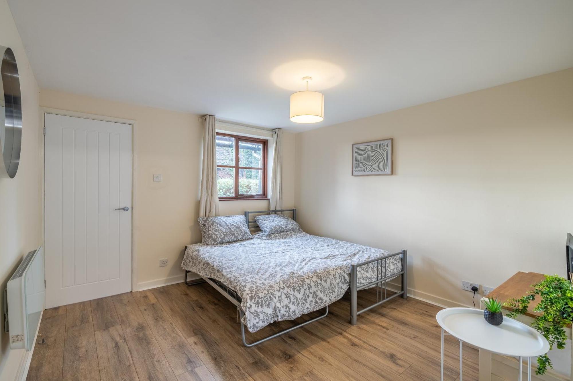 Modern Studio Flat In Wellington, Telford Wellington  Exteriör bild