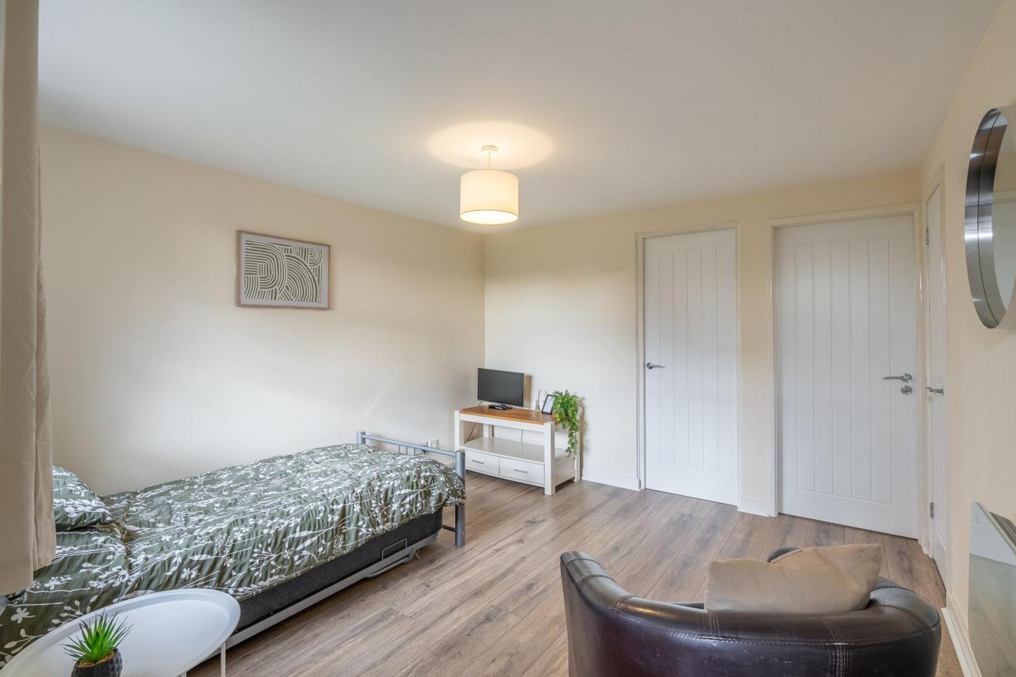 Modern Studio Flat In Wellington, Telford Wellington  Exteriör bild